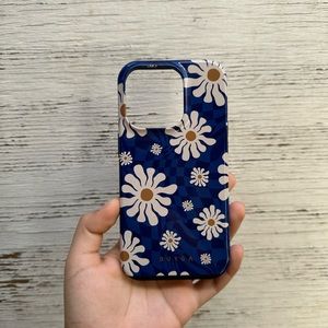 iPhone 14 pro burga case